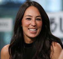 Joanna Gaines Bio, Wiki, Age, Married, Net worth, Dating, Affair, Ethnicity, Siblings
